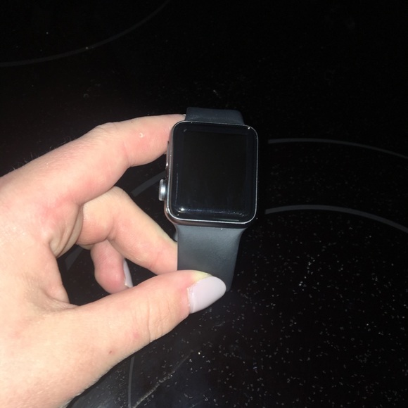 Apple Watch - Picture 2 of 7